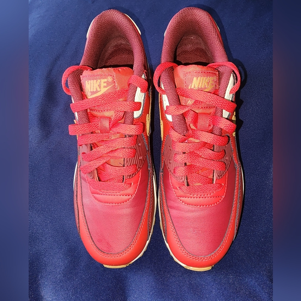Nike Air Max 90 Game Red Elemental Gold